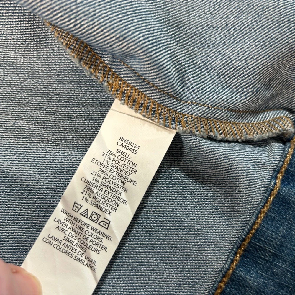 The Children's Place Blue Cotton Blend Denim Trucker Jean Jacket Kids  10/12 L
